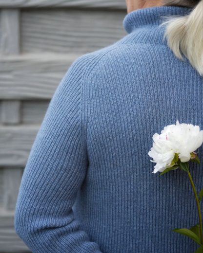 Pattern Sweater Rebertsia for Women